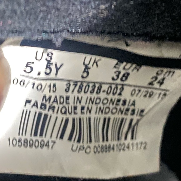 Air Jordan 11 Retro 72-10 Black Bred basketball size 7 womens shoes high - Picture 7 of 7